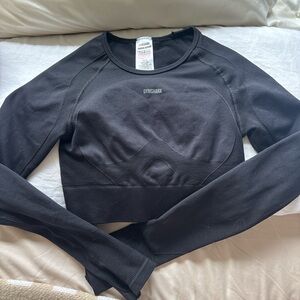 Gymshark Black Long-Sleeve Seamless Crop Tee